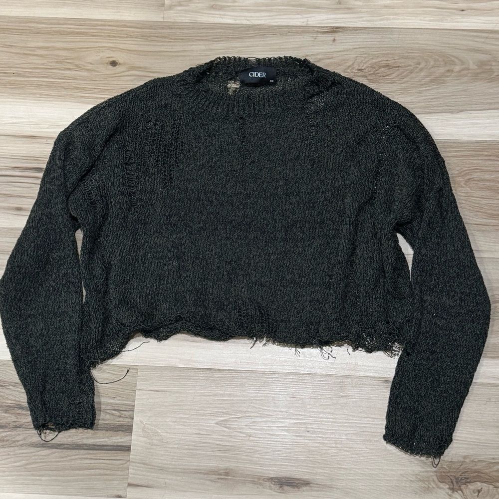 Cider Dark Green Distressed Pullover Sweatshirt Women’s XS